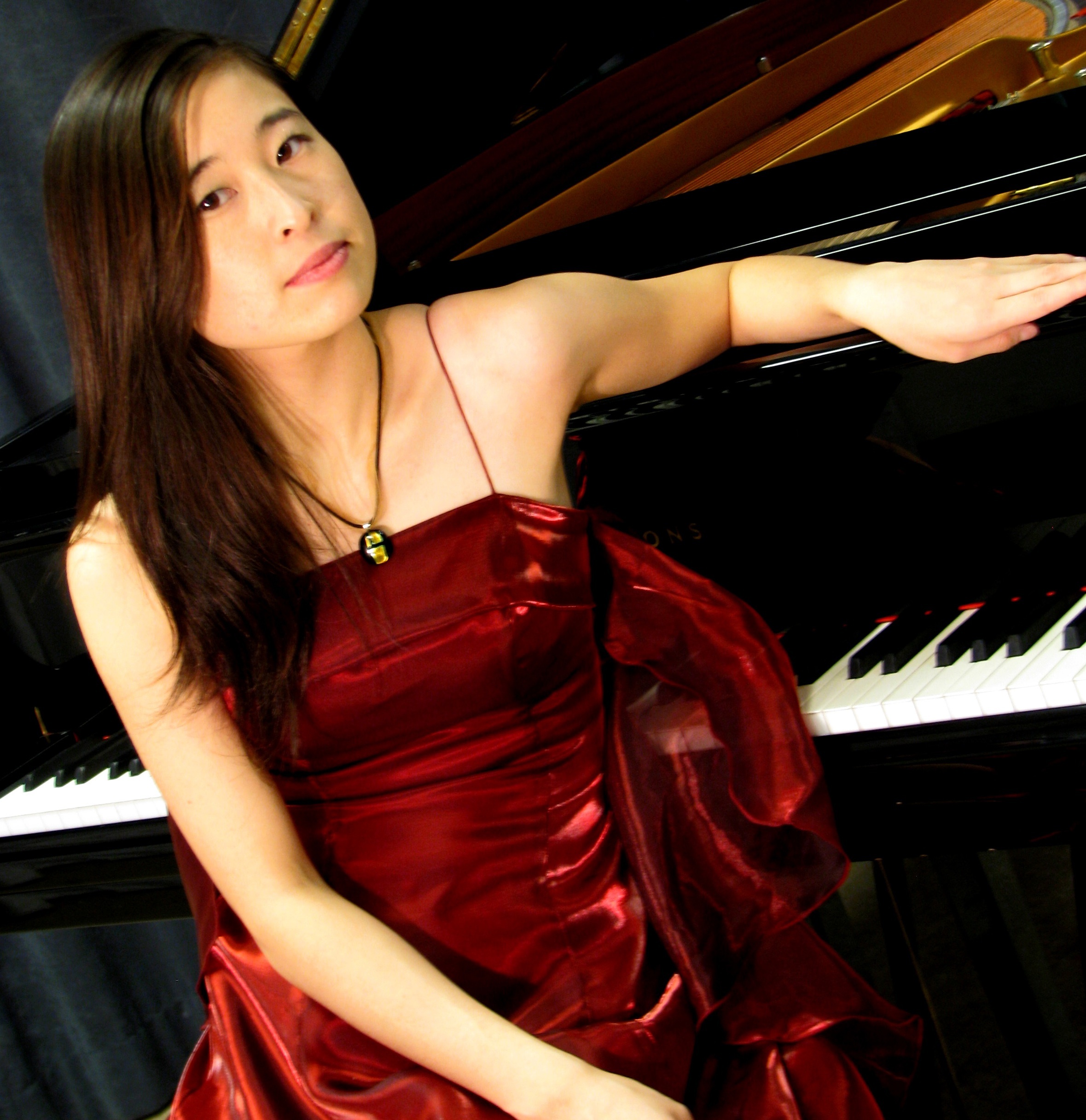 Asuka Nakamura pianist
